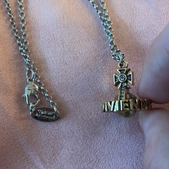 VIVIENNE Westwood gold tone necklace - Picture 6 of 6